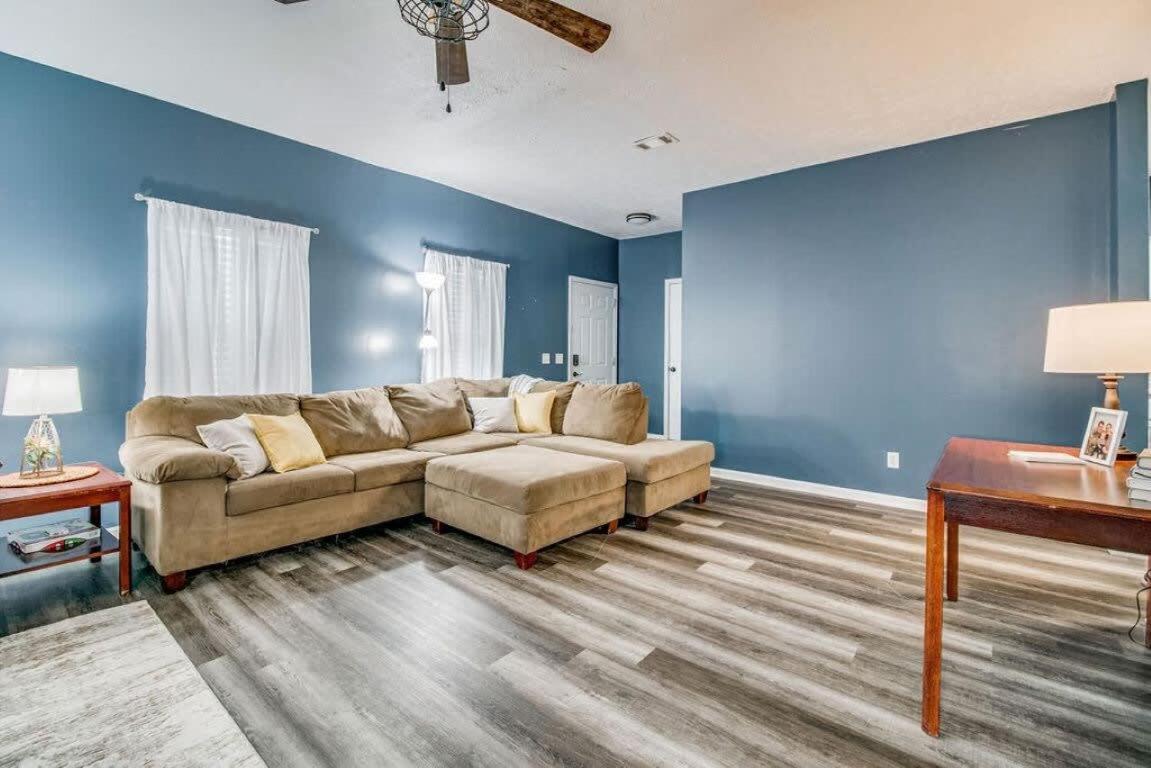 Cam'S Coastal Cottage- Nas Pensacola, Close To Beach Esterno foto