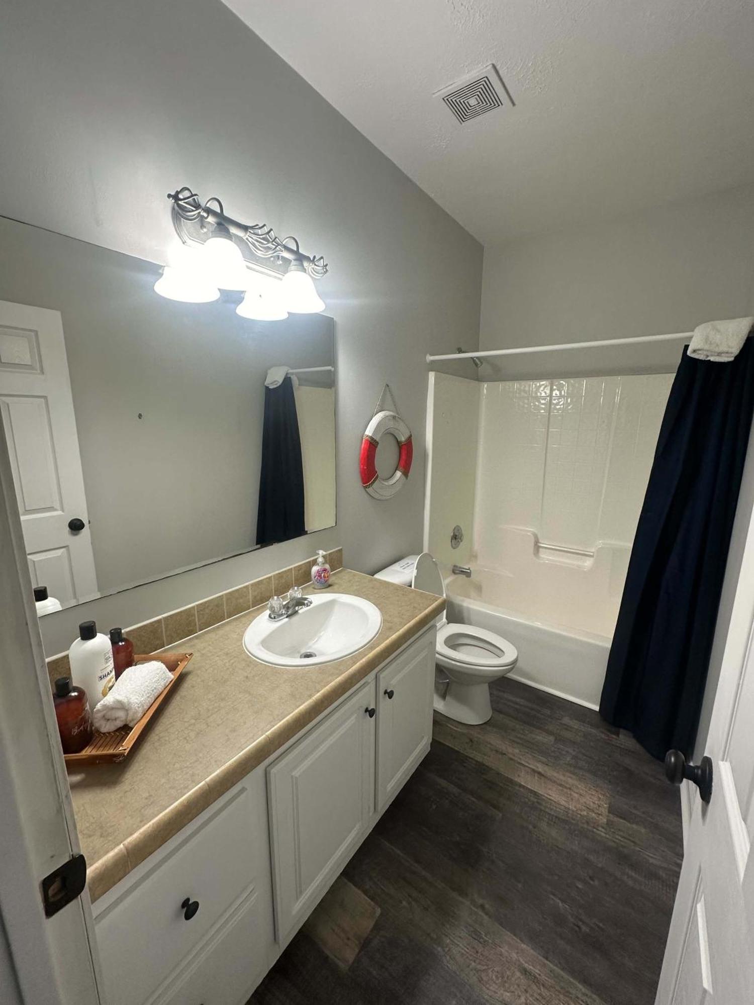 Cam'S Coastal Cottage- Nas Pensacola, Close To Beach Esterno foto